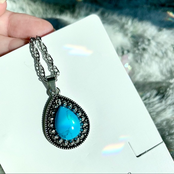 Genuine Turquoise Teardrop Necklace ✨ - Picture 2 of 2